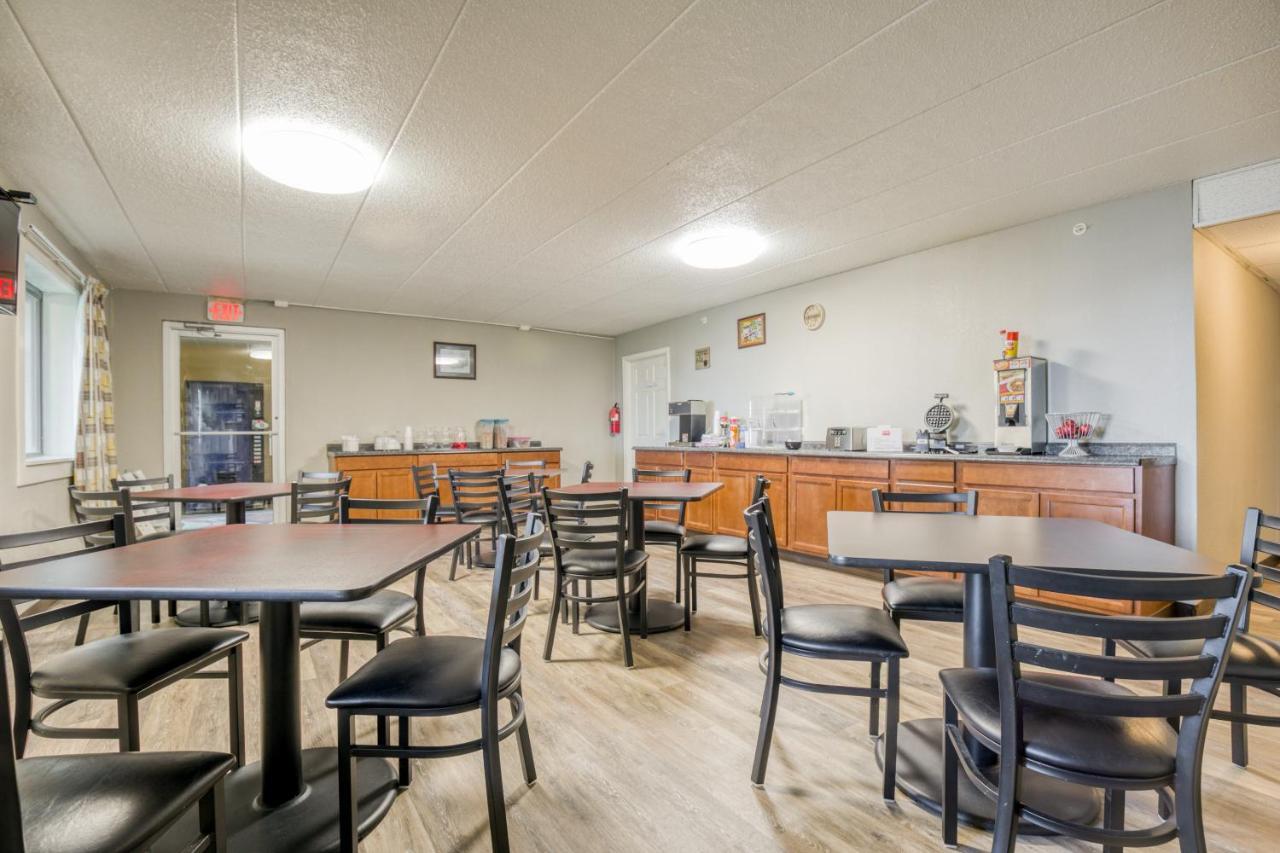 Fairbridge Inn Express Monroe City Extérieur photo