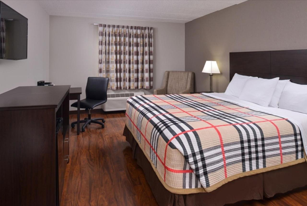 Fairbridge Inn Express Monroe City Extérieur photo